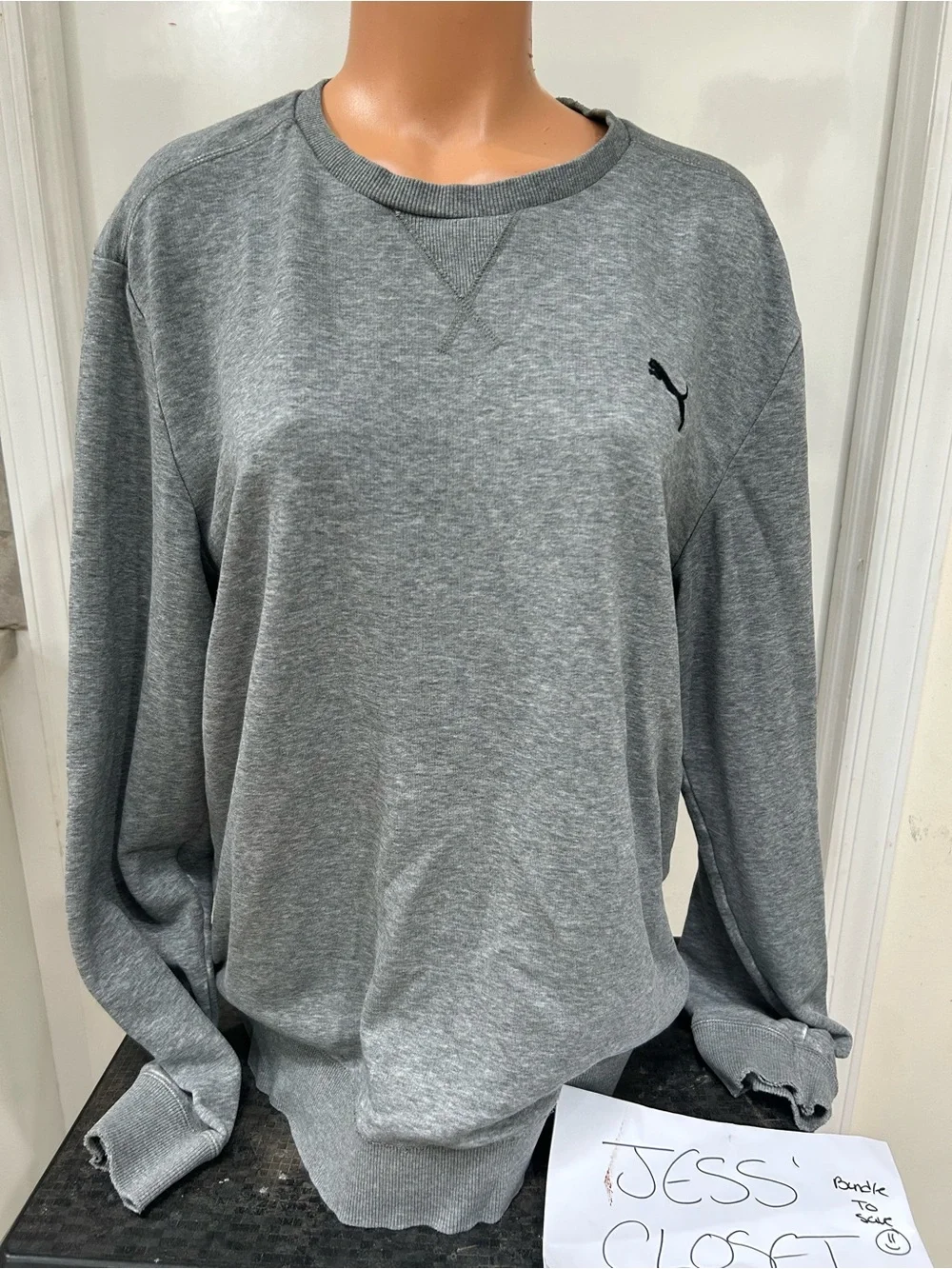 Puma Men's Large Grey Crewneck Sweatshirt